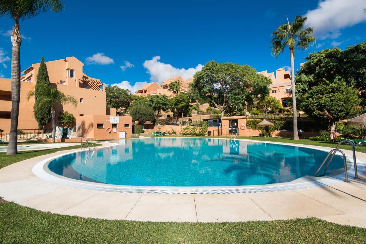 Rentandhomes Marbella Golf Elviria Exterior foto
