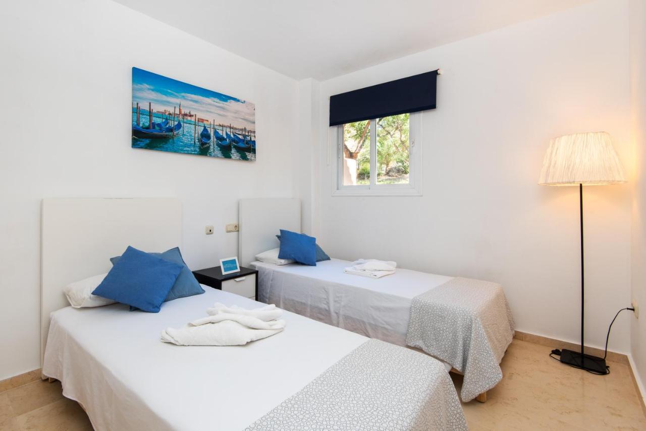 Rentandhomes Marbella Golf Elviria Exterior foto